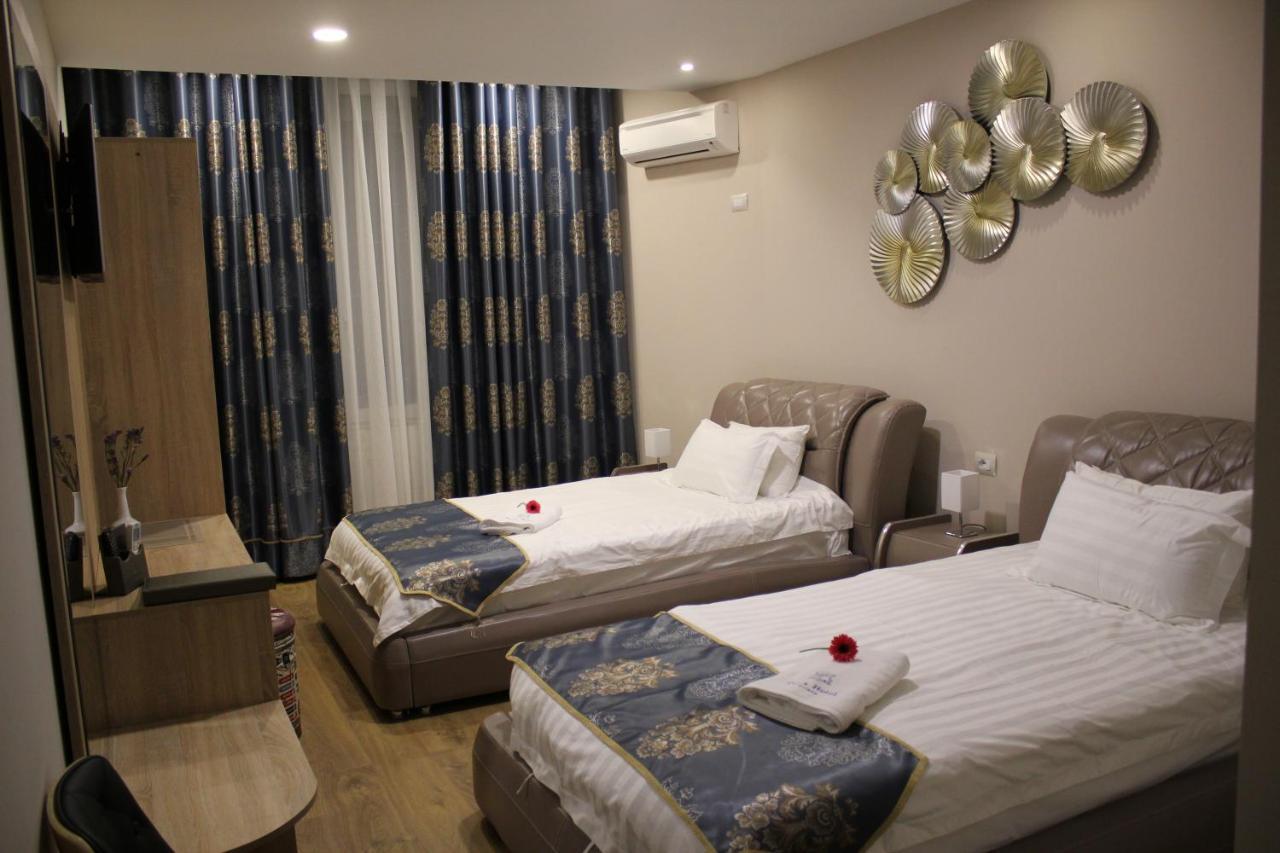 Park Hotel Tirana Yzberishti Extérieur photo