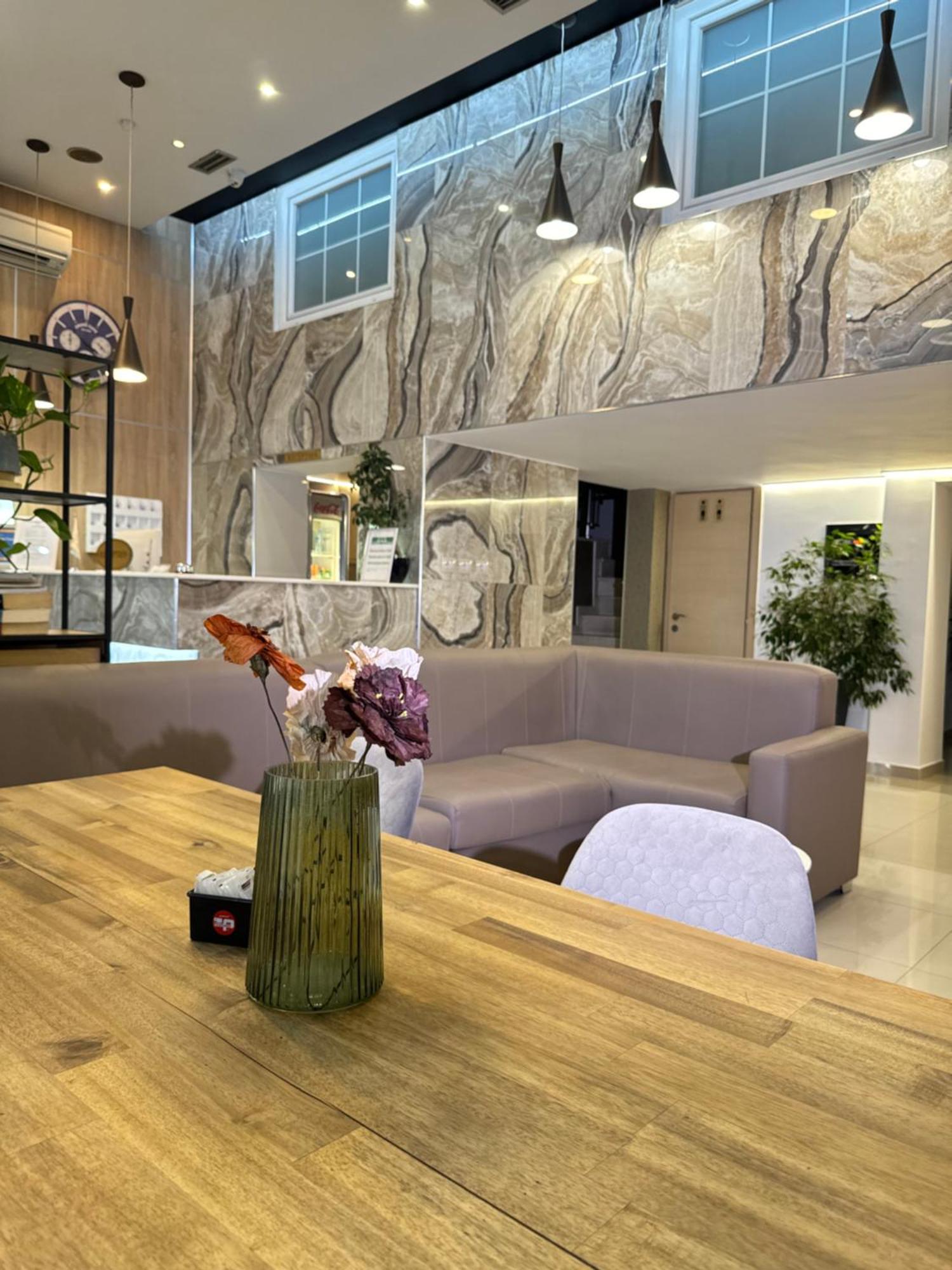 Park Hotel Tirana Yzberishti Extérieur photo