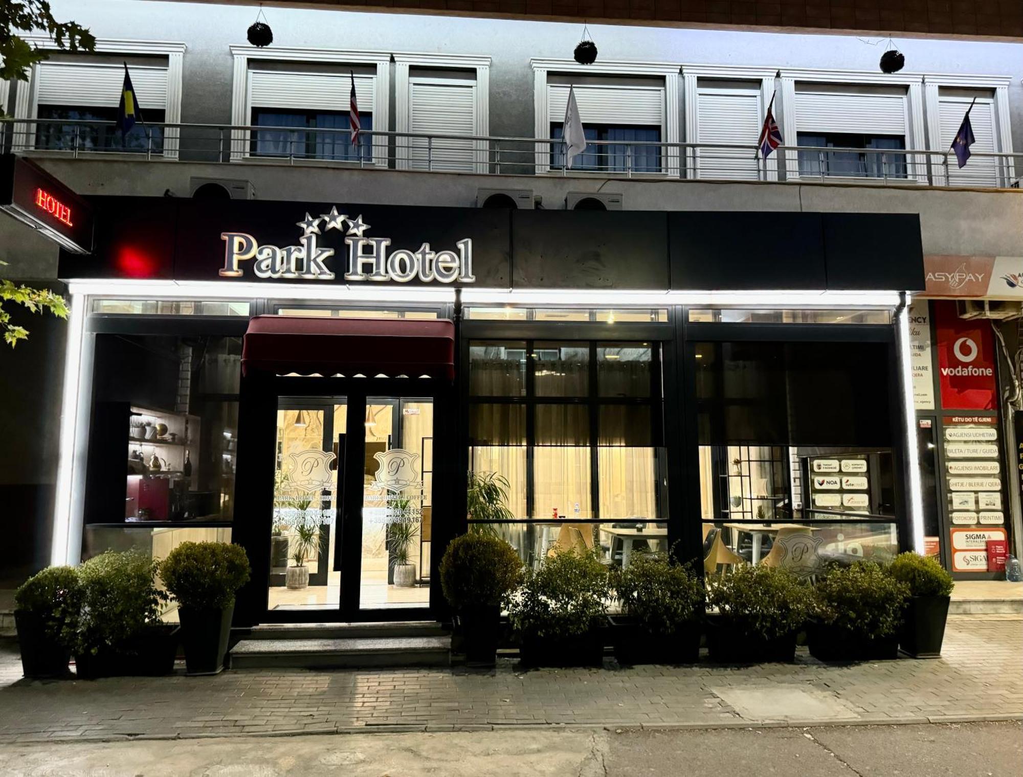 Park Hotel Tirana Yzberishti Extérieur photo