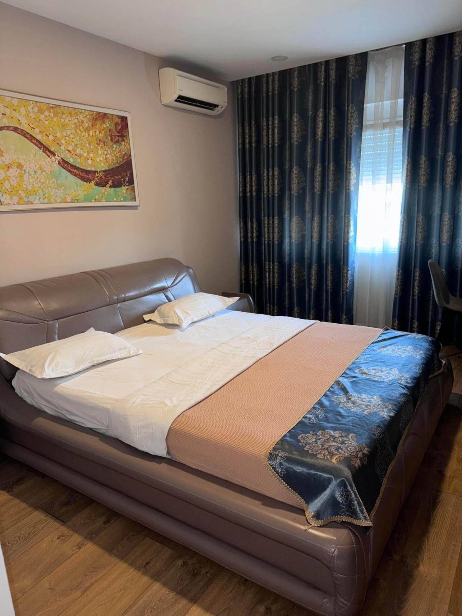 Park Hotel Tirana Yzberishti Extérieur photo