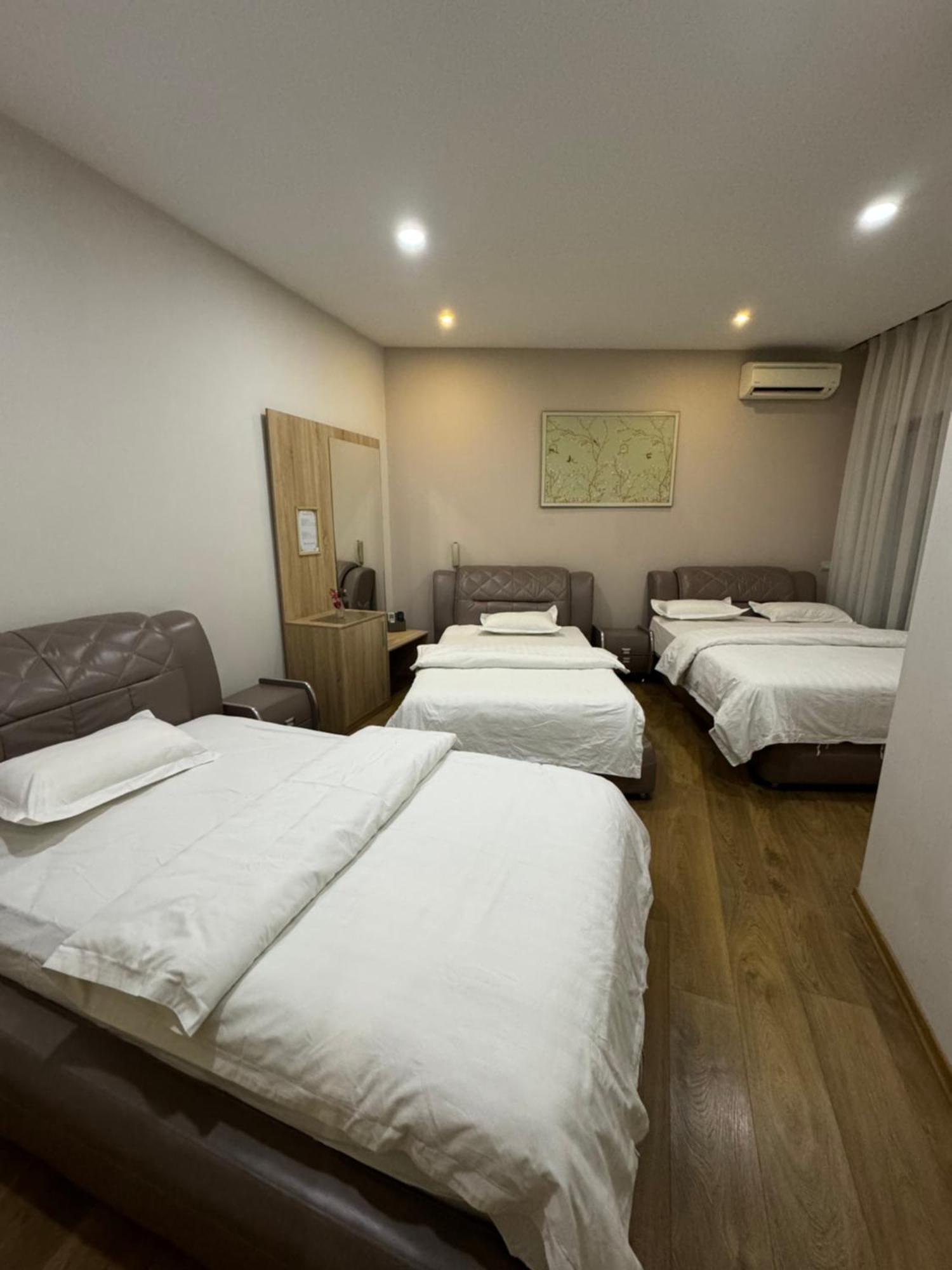 Park Hotel Tirana Yzberishti Extérieur photo