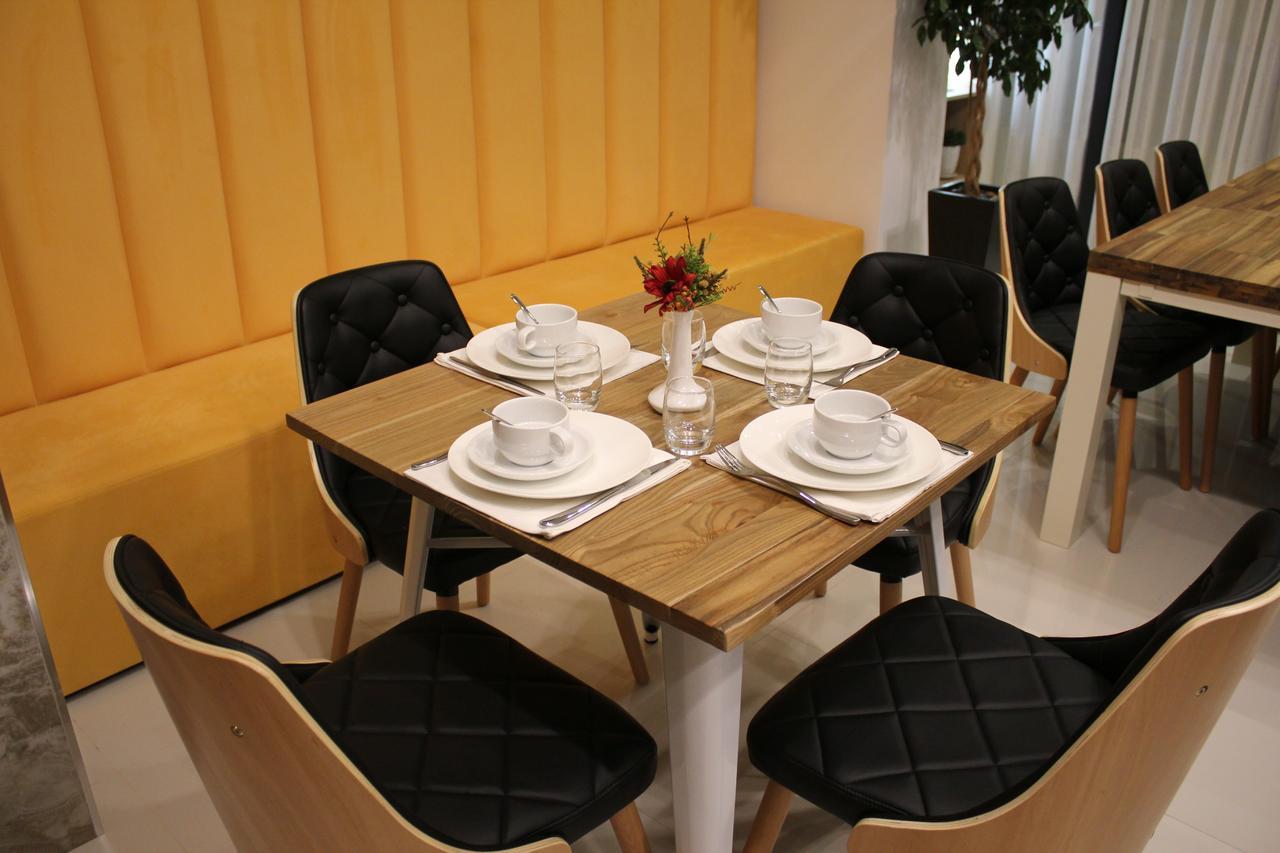 Park Hotel Tirana Yzberishti Extérieur photo